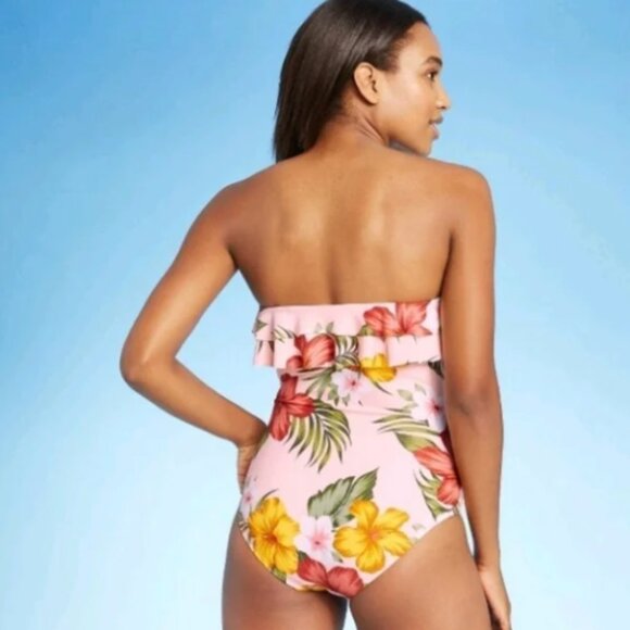 NWOT Floral swimsuit - Picture 2 of 8